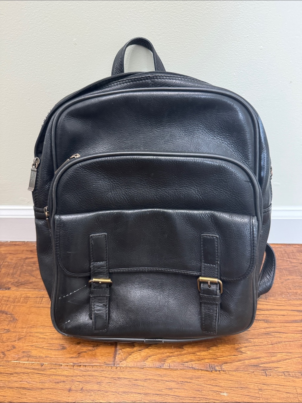 Men's Black Leather Backpack - Versatile Everyday Pack